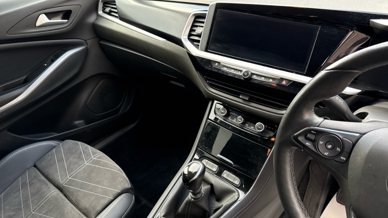 Vauxhall Grandland 1.2 Turbo Ultimate 5dr Petrol Hatchback